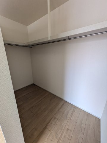 【いわき市平城東１丁目／5号棟】　収納スペース豊富なデザイナーズ新築建売住宅♪の収納|ちょっとした収納スペースも充実しています