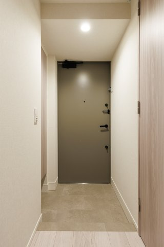 リビオメゾン浅草橋の玄関