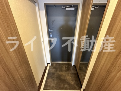 グランドゥーエ永和駅前　高井田東小学校区の玄関|ゆったりとした玄関です