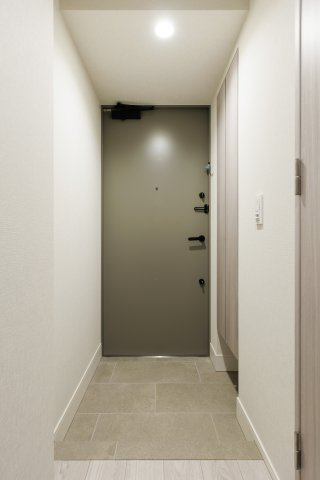 リビオメゾン浅草橋の玄関