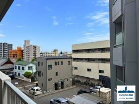 ペット可！4階・南向・2LDK！千草ダイヤハイツの展望|4階バルコニーからの景色です。
爽やかな風を感じながらリラックスタイムも過ごせます。