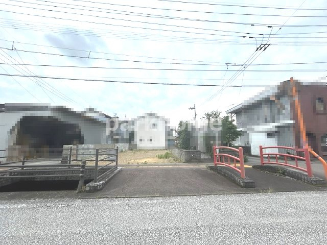 土佐市高岡丙-建築条件付き-売土地の前面道路含む現地写真