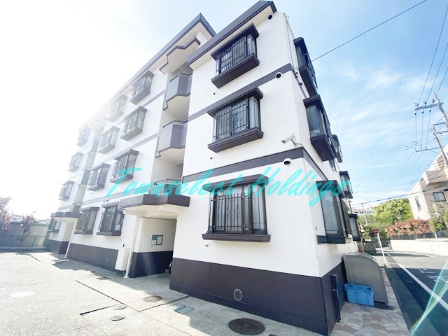 藤沢市円行２丁目の賃貸マンション