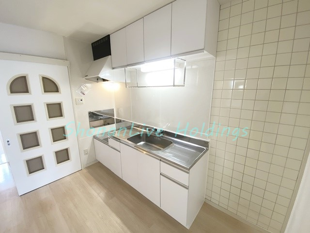 藤沢市円行２丁目の賃貸マンションのキッチン