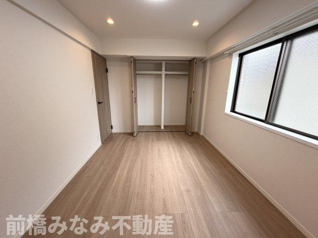 【中古マンション】高崎市常盤町　エトワール　208号室　3LDKの洋室|使い勝手のいい洋室です