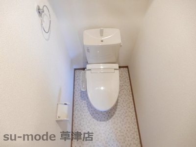 【トイレ】 | メゾンドロジェ | シンプルで使いやすいトイレです