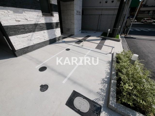 エスリード大阪城クローグの駐車場