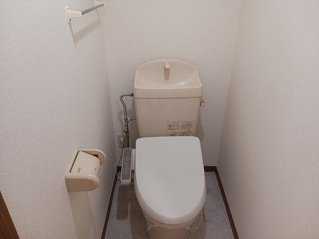 クロスローズ岸根公園のトイレ