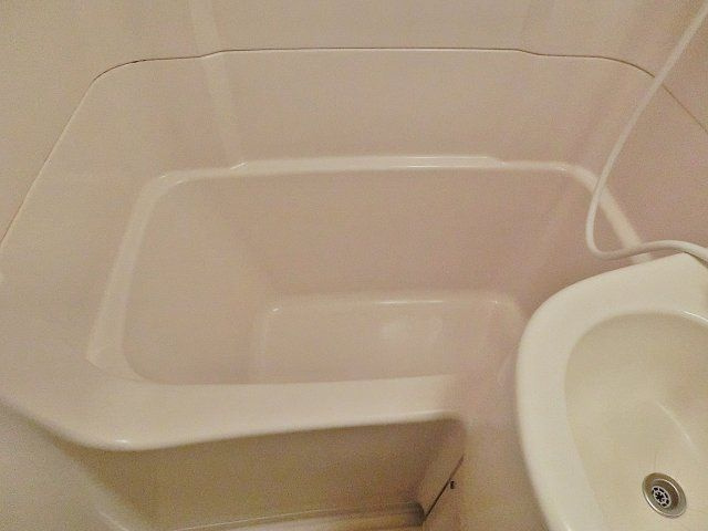 メゾンブランカの浴室