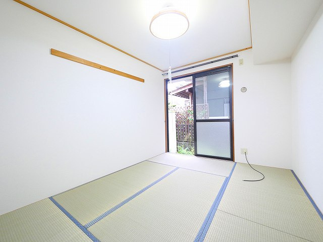 ヒルズ幸和の和室|和室です