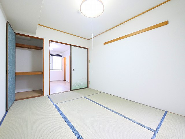 ヒルズ幸和の和室|和室、ちょっとしたくつろぎスペースにいかがでしょうか