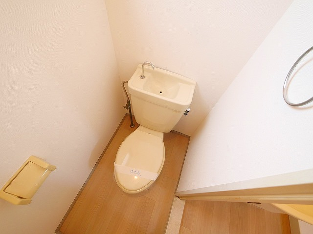 ヒルズ幸和のトイレ|ゆったりとした空間のトイレです