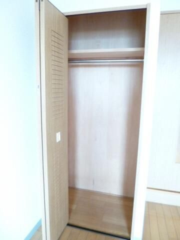 スカイコート目白台の収納