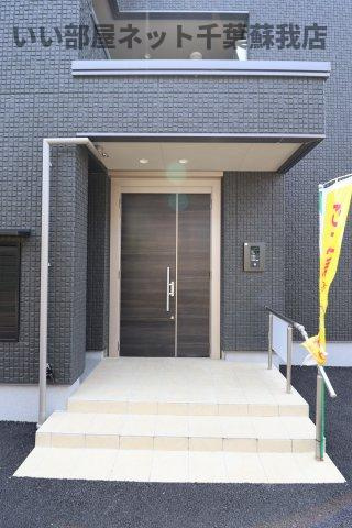 フォアのエントランス|安心オートロック付き♪