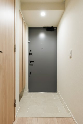 リビオメゾン浅草橋の玄関
