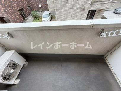 ヴィクトリアンコート千葉のバルコニー