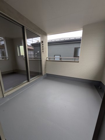 【いわき市平城東１丁目／9号棟】　生活施設が徒歩圏内に揃うロケーション☆の収納|同施工　ちょっとした収納スペースも充実しています
