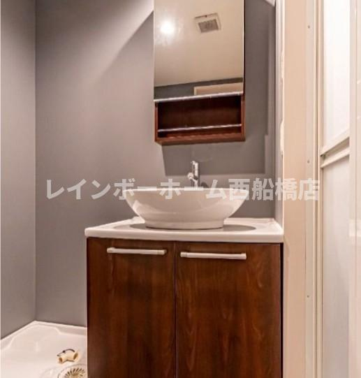 La verita勝田台の洗面所