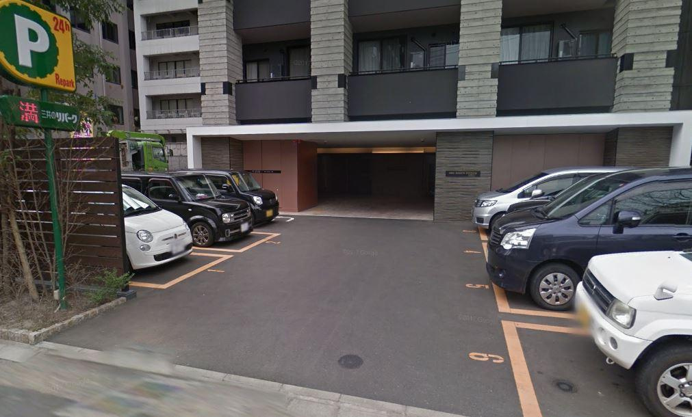 HSK博多ステーションのロビー