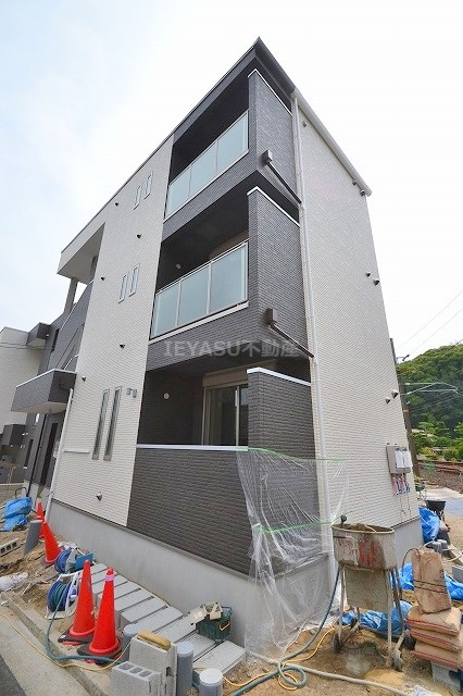 Regalest Brillerの外観
