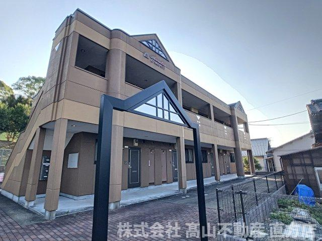 北九州市八幡西区金剛３丁目のアパートの外観