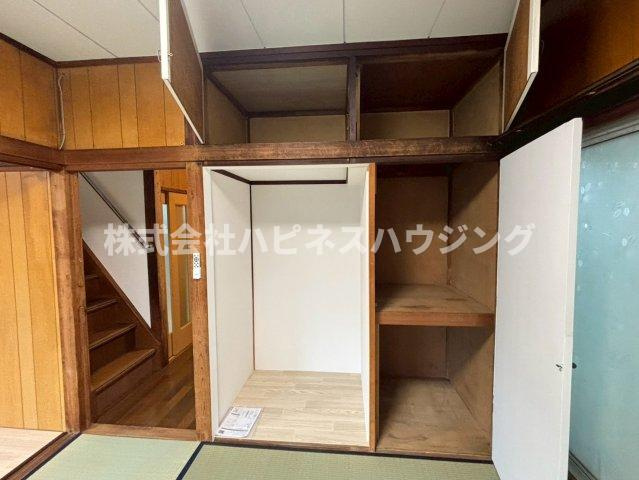 柏市南増尾5丁目戸建ての収納|便利な収納スペースです