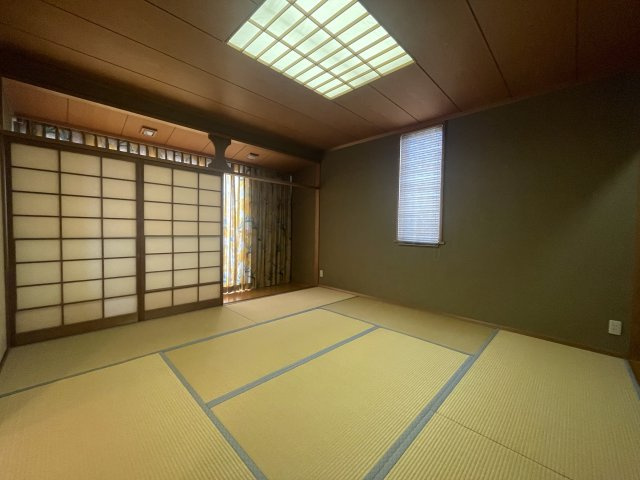 丸亀市津森町　戸建の和室