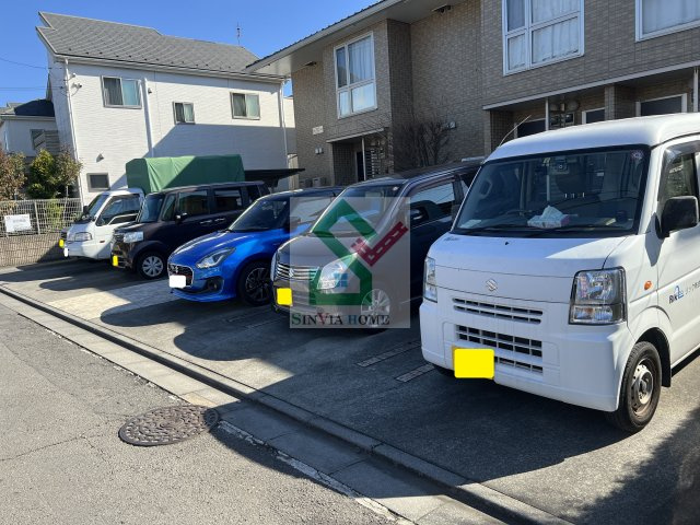 サンフォレストの駐車場
