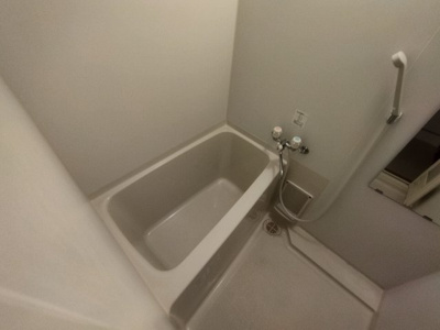 【浴室】 | レバンス高取 | 落ち着いた空間のお風呂です