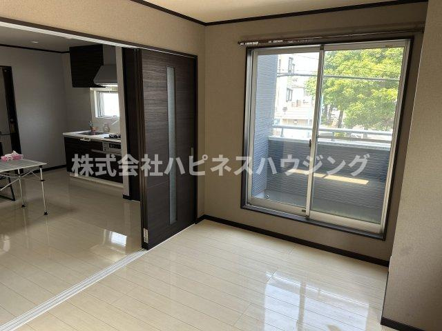 松戸市常盤平陣屋前貸家の洋室|ゆったりした洋室です