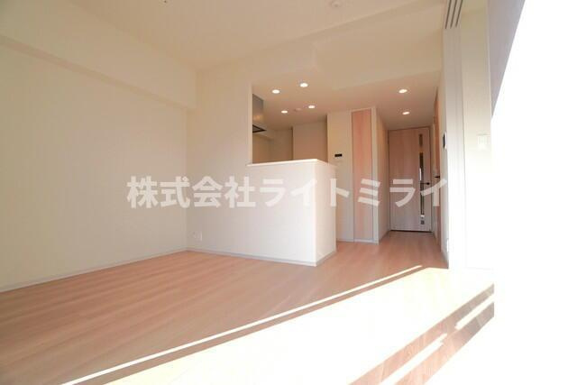 リビオメゾン御茶ノ水ＥＡＳＴの居間・リビング|※写真は同タイプ住戸です。 