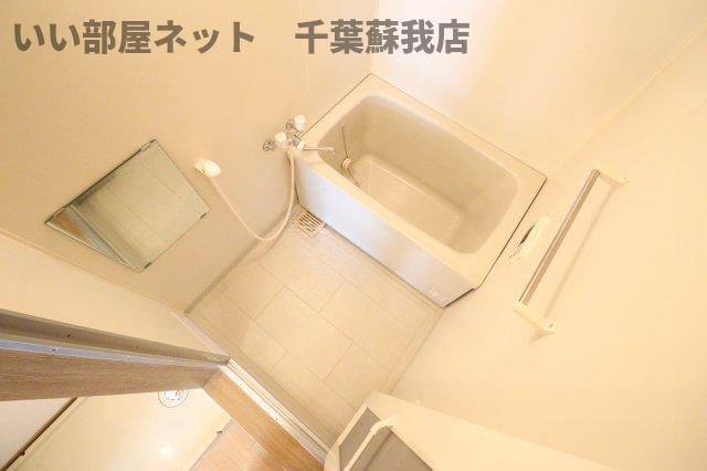 ＴフラットＢの浴室|ゆったり過ごせるお風呂です