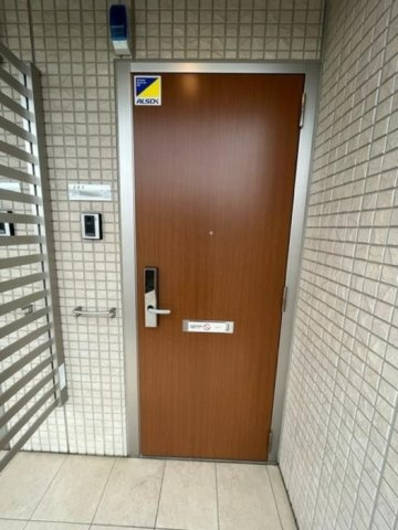 ソレイユ不動　Ｂの玄関