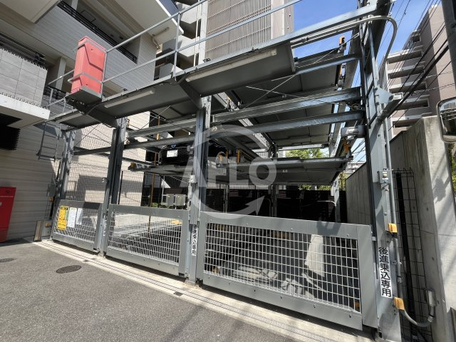 S-FORT江坂垂水町の駐車場|S-FORT江坂垂水町　駐車場