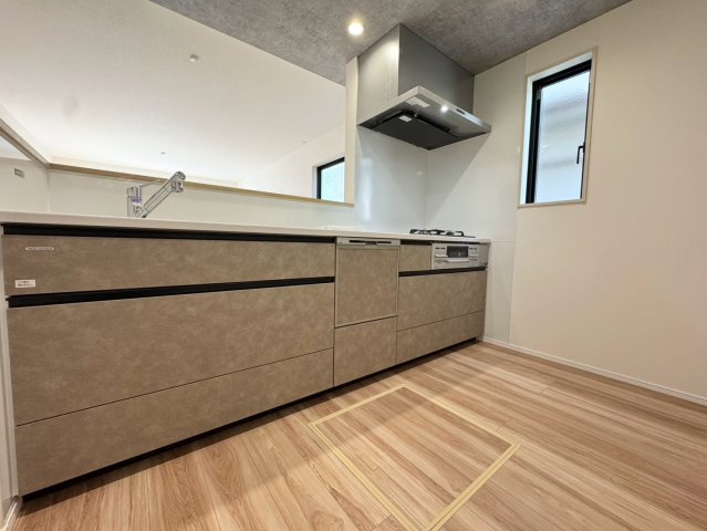  For.M Iーフォルムー小倉南区若園1丁目5期　【小倉南区　新築戸建て】のキッチン|機能的なシステムキッチン♪【小倉南区　新築戸建て】 