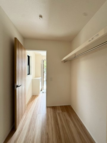  For.M Iーフォルムー小倉南区若園1丁目5期　【小倉南区　新築戸建て】の収納|玄関から直接いけるWIC♪