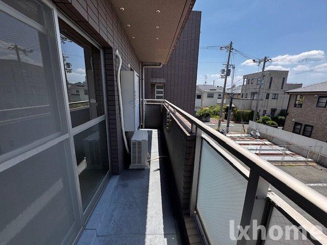コート若園のバルコニー|お洗濯にも便利なバルコニー付き