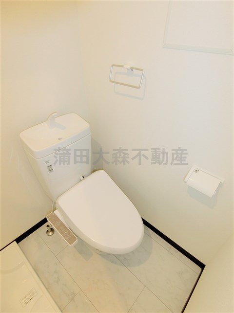 ベルエクラ蒲田Ⅱのトイレ|温水洗浄暖房便座付きのトイレ