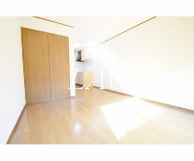 【居間・リビング】 | アタラクシア | 洋室のお部屋です。