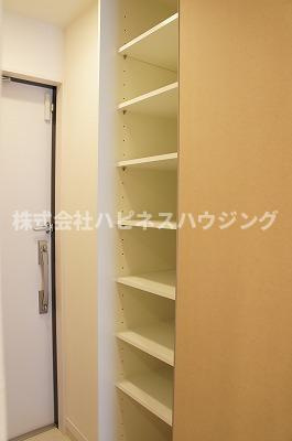 リブリ・グランポートの玄関|ゆったりとした玄関です