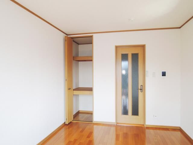 クレストヒルズの内装