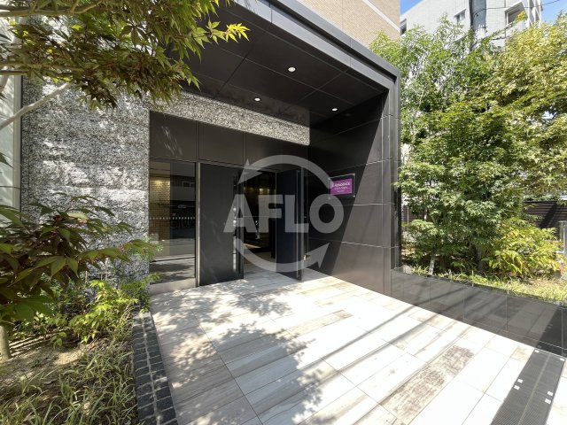 エスレジデンス江坂アレグリアのエントランス|S-RESIDENCE江坂Alegria　エントランス