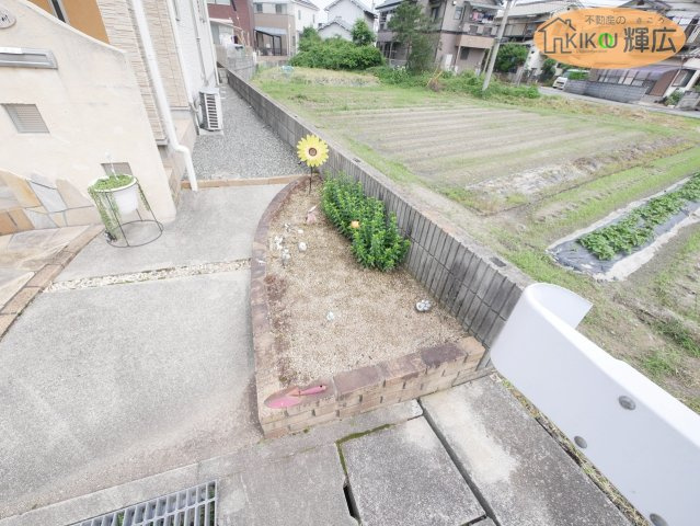 姫路市下手野4丁目　中古戸建の庭