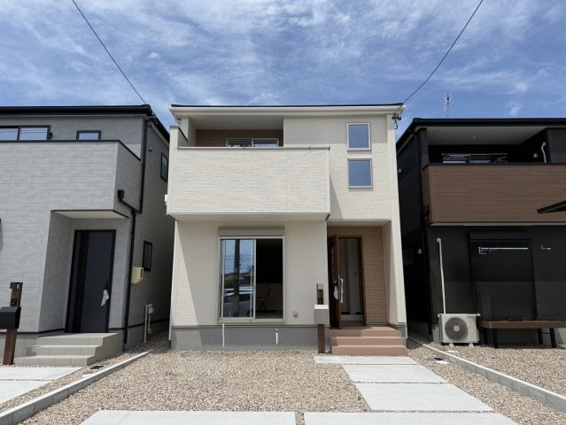 リーブルガーデン半田市宮本町第2　2号棟