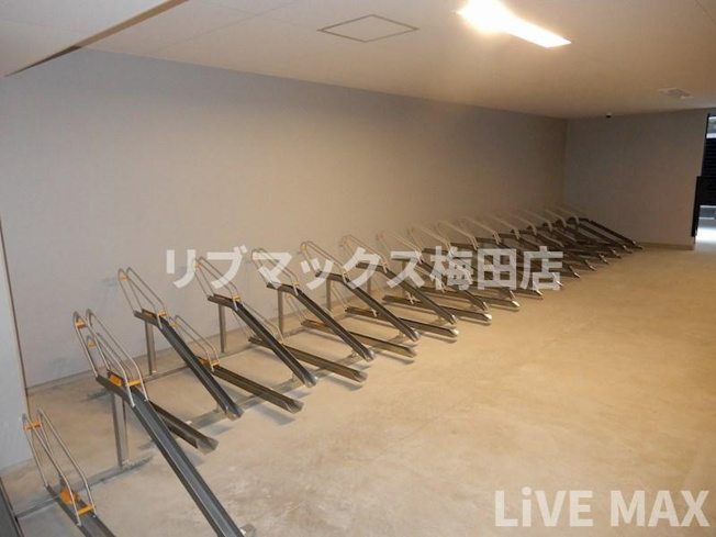 【その他】プレサンス心斎橋ニスト