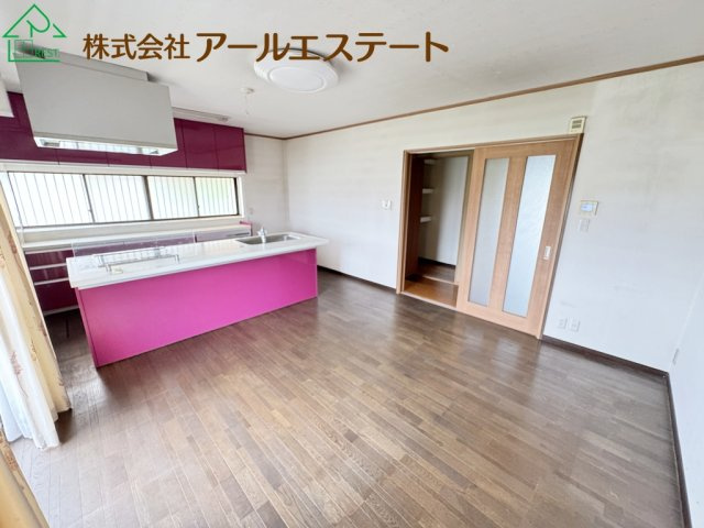 姫路市香寺町中仁野　　JR「香呂駅」徒歩10分の居間・リビング