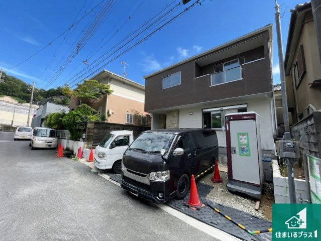 大津市茶戸町　第1期　新築一戸建ての外観|現在建築中！落ち着いた街並みで新生活を始めることが出来そう！周辺の物件も併せてご紹介させて頂きます！