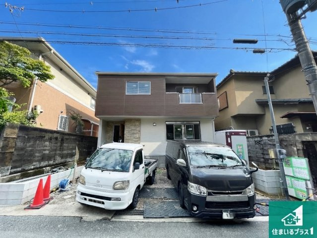大津市茶戸町　第1期　新築一戸建ての外観|周辺は落ち着いた街並みの住宅地！子育てがしやすい住環境です！まだ未完成ですが、現地でしかわからない事もございます。是非一度ご覧ください。