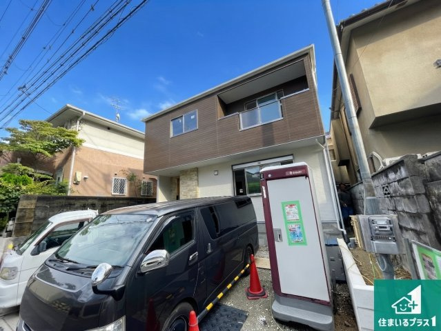 大津市茶戸町　第1期　新築一戸建ての外観|現在建築中！落ち着いた街並みで新生活を始めることが出来そう！周辺の物件も併せてご紹介させて頂きます！