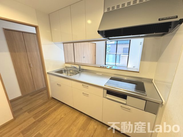 徳島市八万町下福万の賃貸マンションのキッチン